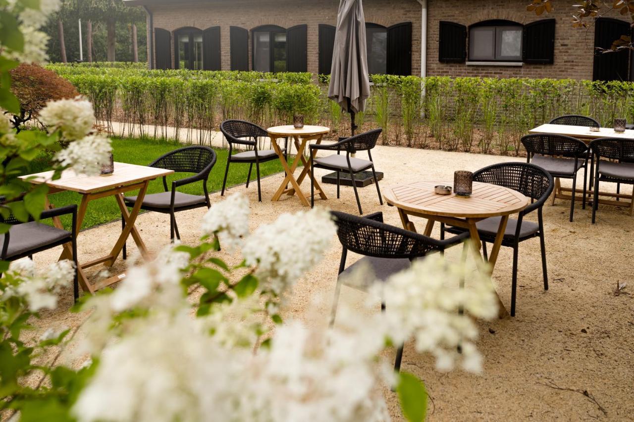 Hotel 't Wilgenhuys Lommel Exterior foto